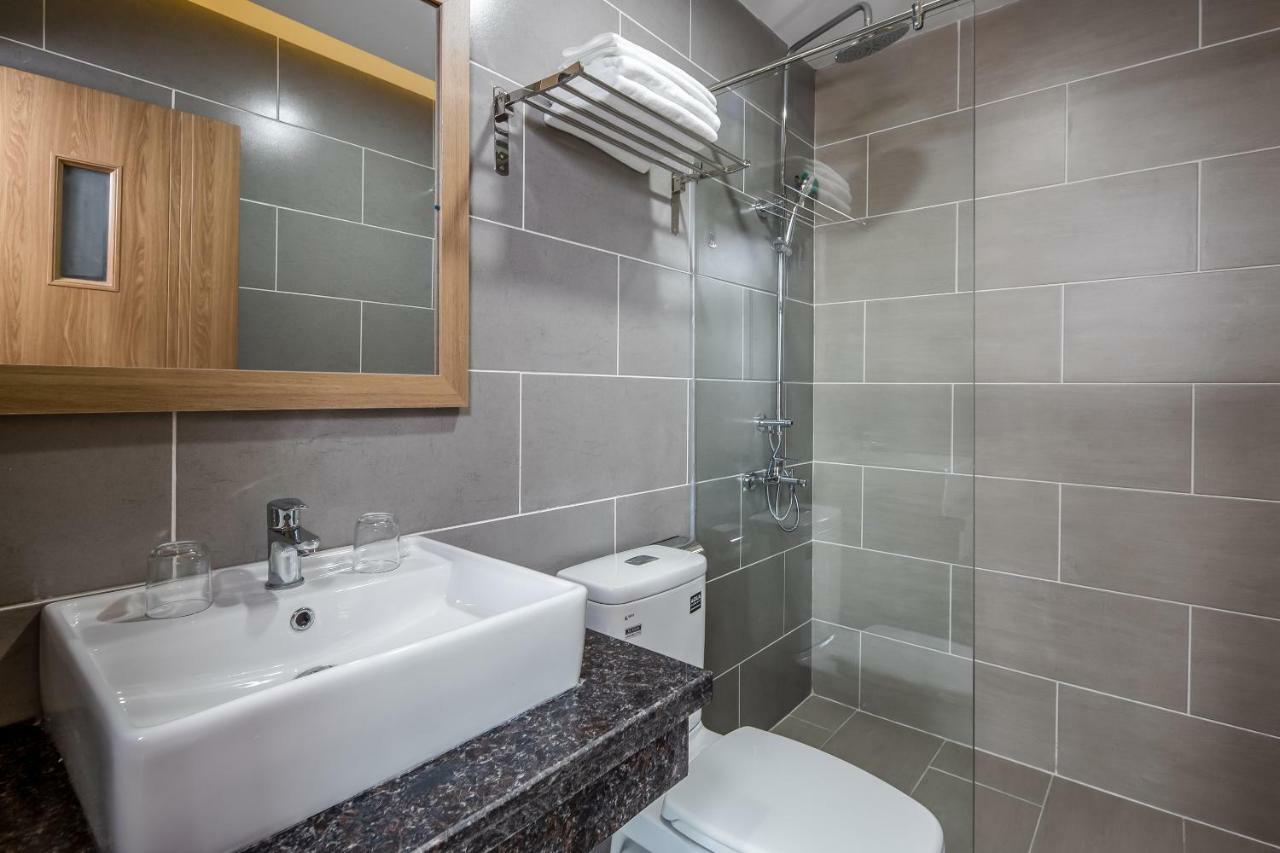 An Dương Hotel&Apartment Da Nang Buitenkant foto